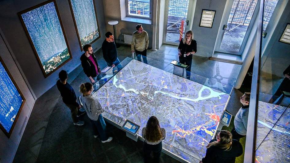 The Visual City